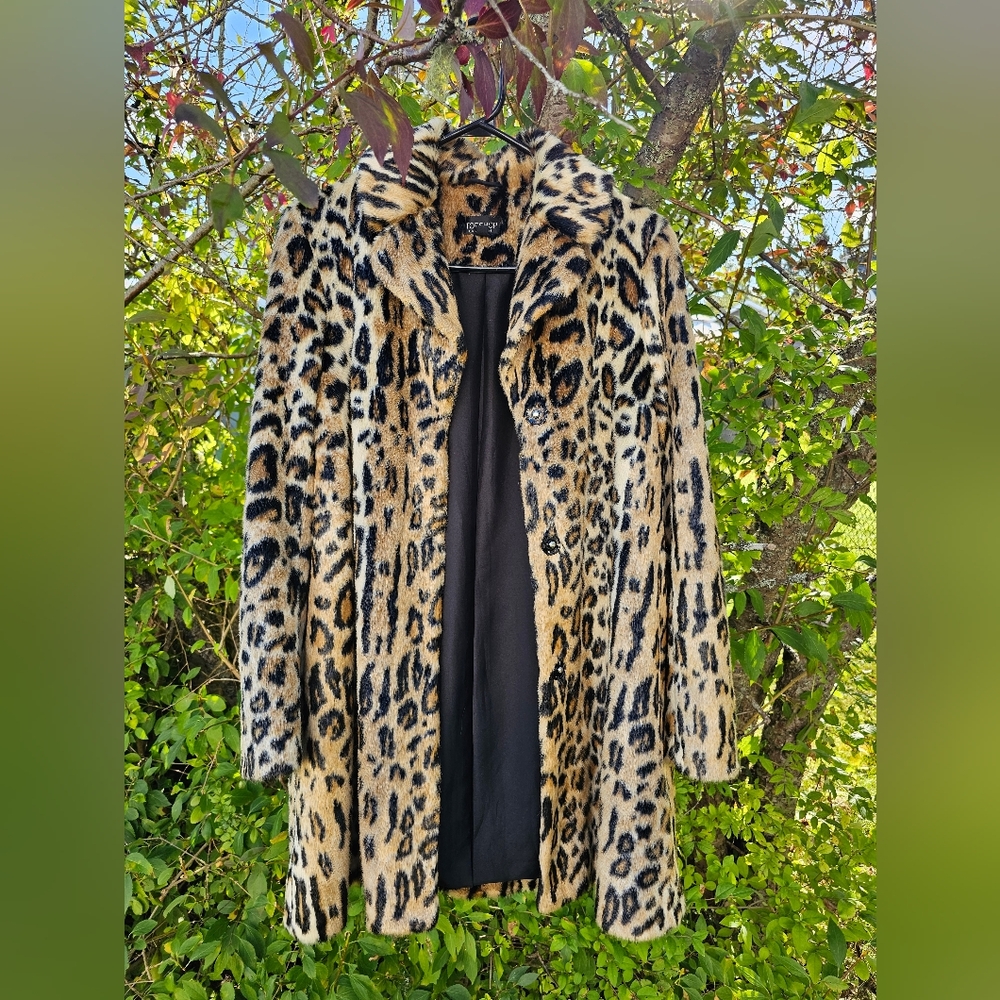 NWOT Softest Faux Leopard Coat
